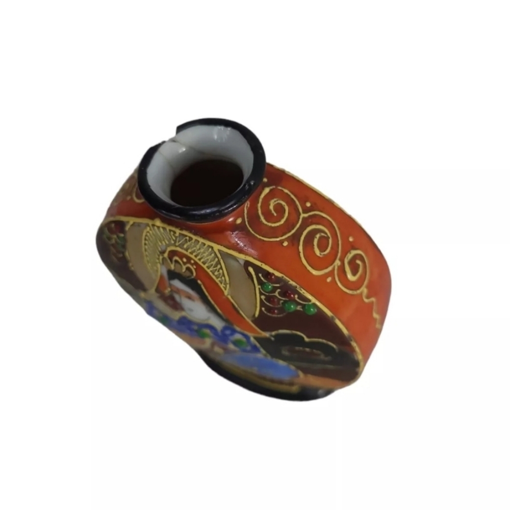 Japanese Satsuma Hand Painted Porcelain Vase 3" H - READ DESCRIPTION - Picture 6 of 6